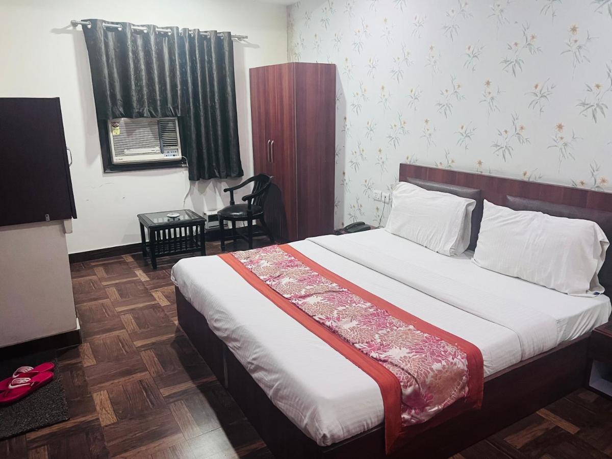 Hotel Cozy Cave Delhi Aiport Νέο Δελχί Εξωτερικό φωτογραφία
