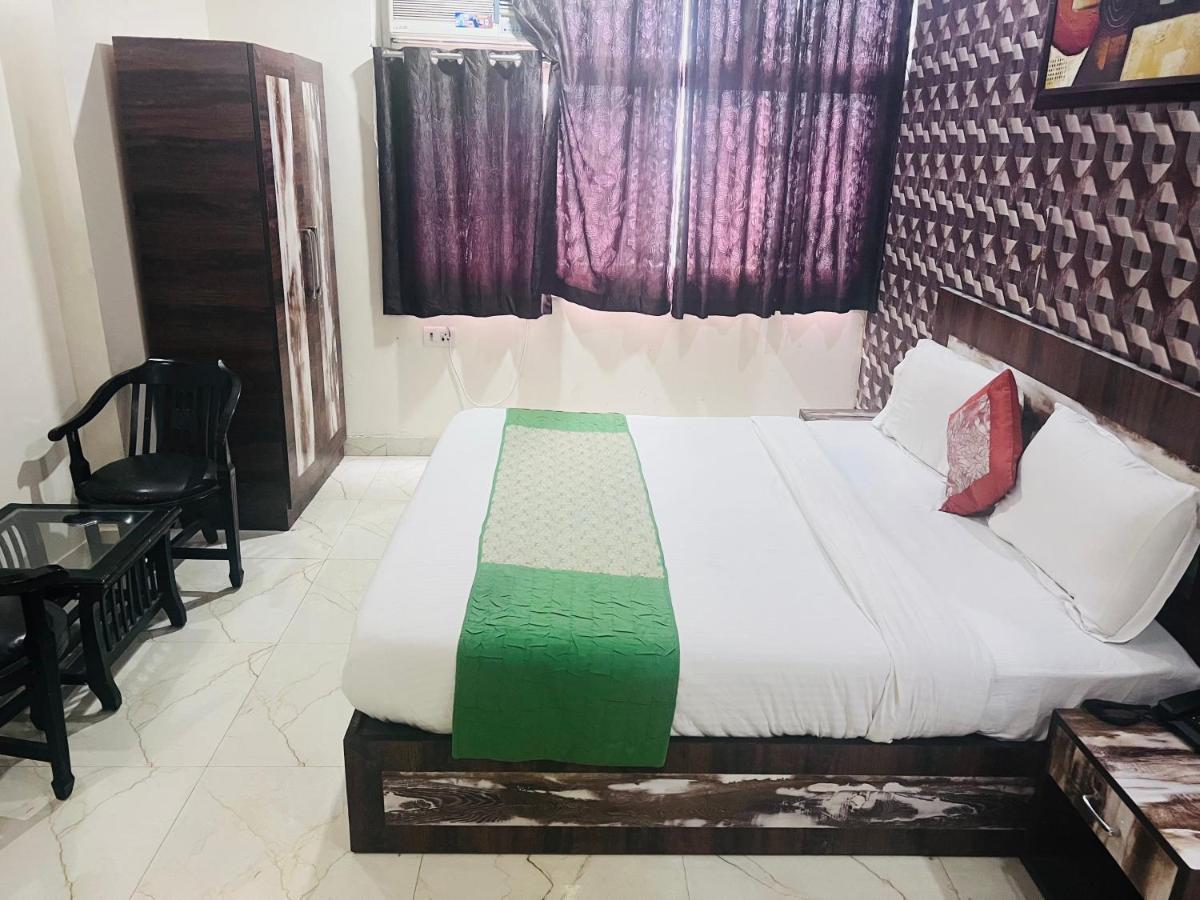 Hotel Cozy Cave Delhi Aiport Νέο Δελχί Εξωτερικό φωτογραφία
