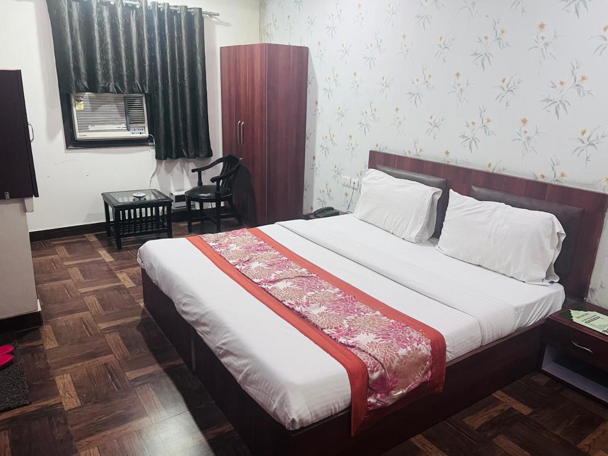 Hotel Cozy Cave Delhi Aiport Νέο Δελχί Εξωτερικό φωτογραφία