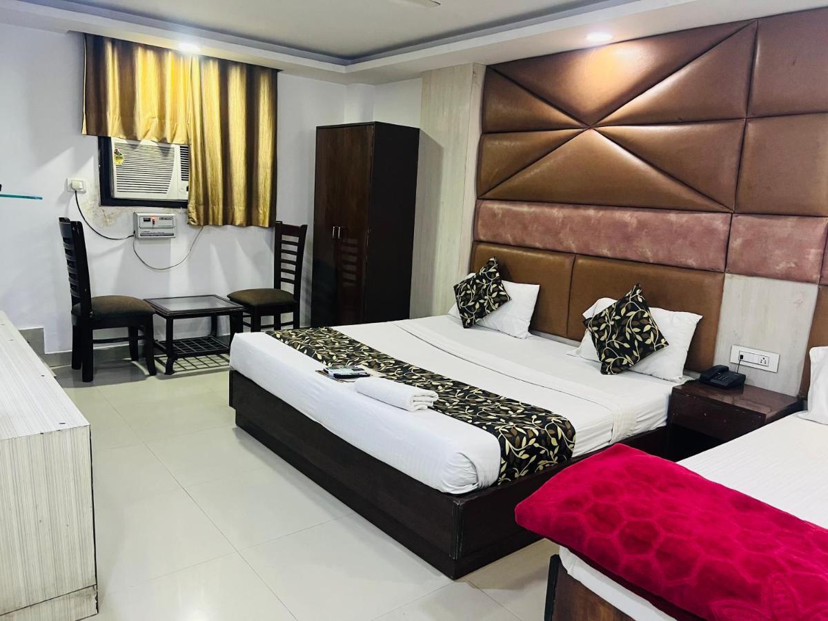 Hotel Cozy Cave Delhi Aiport Νέο Δελχί Εξωτερικό φωτογραφία